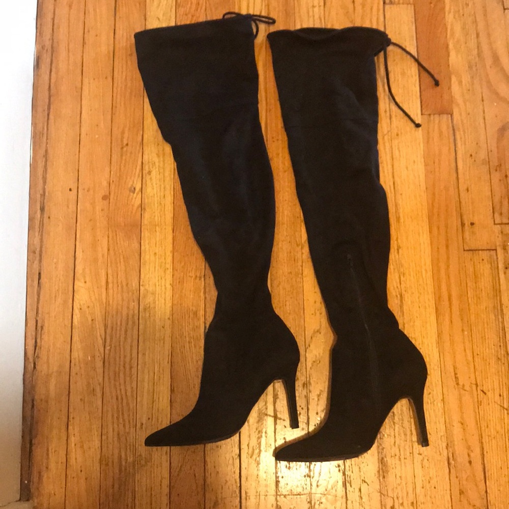 Over the knee heeled black suede boots